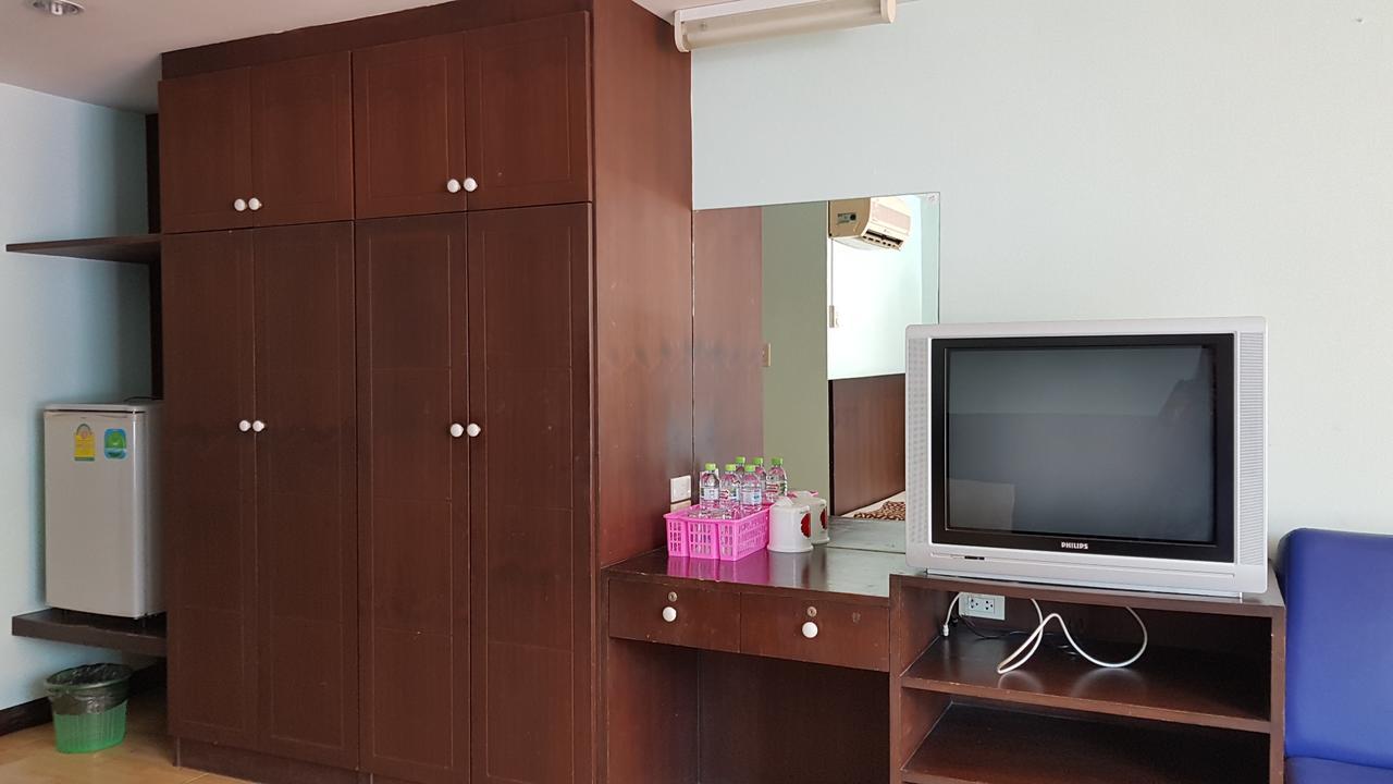 Cha-Am Fish Star Hotel Екстериор снимка