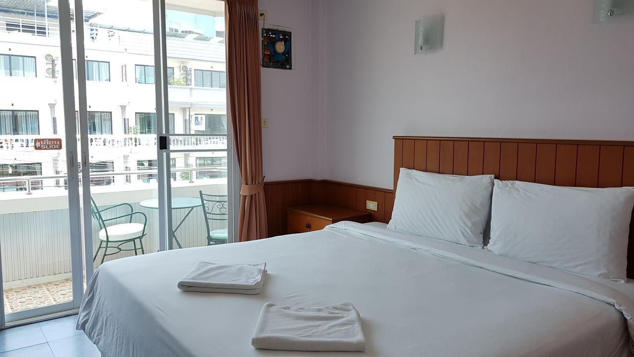 Cha-Am Fish Star Hotel Екстериор снимка