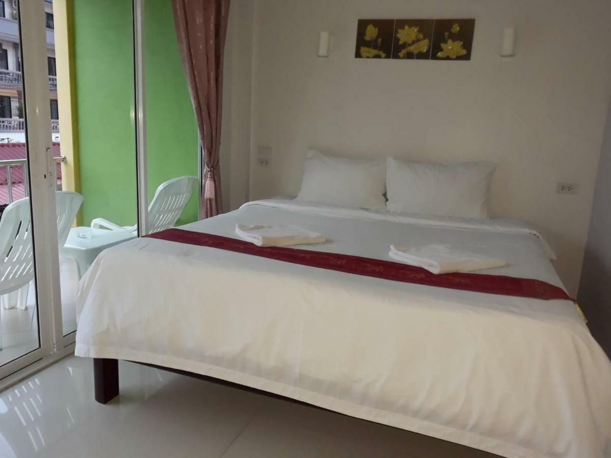 Cha-Am Fish Star Hotel Екстериор снимка