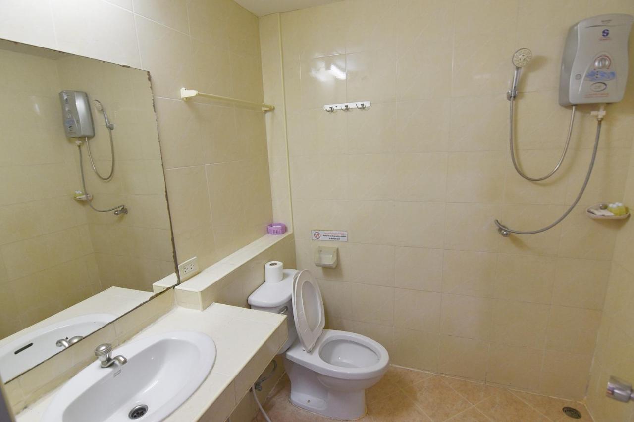 Cha-Am Fish Star Hotel Екстериор снимка
